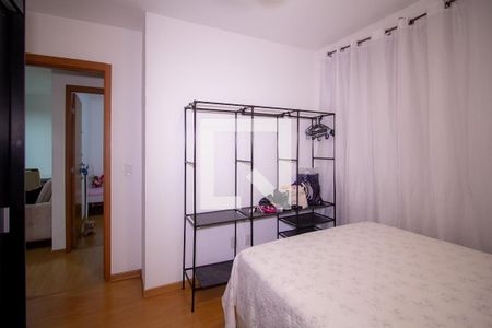 Quarto 1 de apartamento para alugar com 2 quartos, 42m² em Vila Lage, São Gonçalo