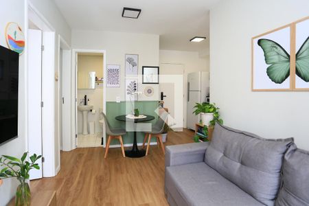 Sala de apartamento à venda com 2 quartos, 37m² em Paraíso do Morumbi, São Paulo
