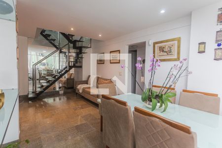 Sala 1 de apartamento para alugar com 2 quartos, 150m² em Sion, Belo Horizonte