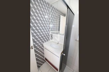 Banheiro de apartamento para alugar com 3 quartos, 65m² em Jardim Copacabana, São José dos Campos