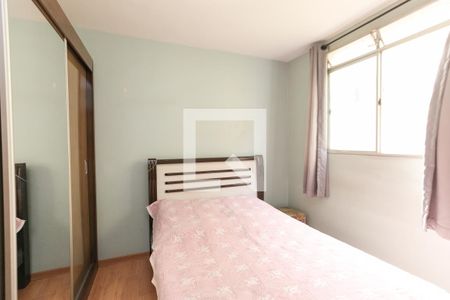 Apartamento à venda com 2 quartos, 60m² em Califórnia, Belo Horizonte