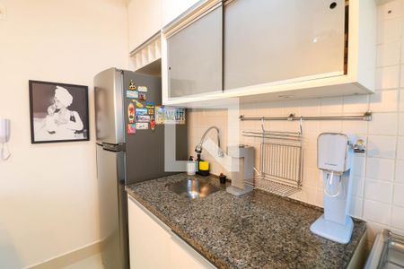 Cozinha de apartamento para alugar com 1 quarto, 40m² em Cidade Monções, São Paulo