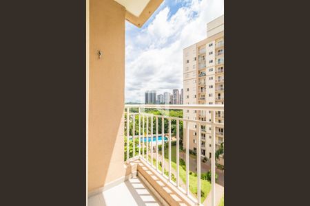 Apartamento à venda com 2 quartos, 58m² em Jardim Tupanci, Barueri