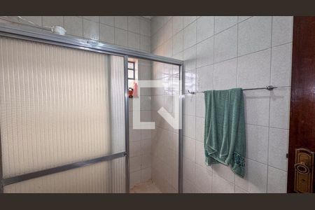 Banheiro de casa à venda com 2 quartos, 200m² em Chácara Santo Antônio (zona Sul), São Paulo