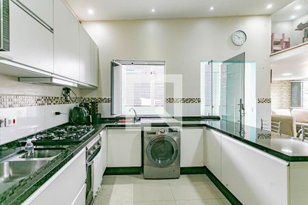 Cozinha de casa para alugar com 2 quartos, 150m² em Vila Vera, São Paulo