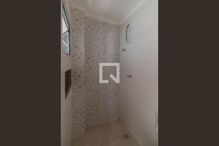 Banheiro de apartamento à venda com 2 quartos, 38m² em Vila Dalila, São Paulo
