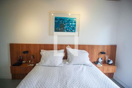 Suíte de apartamento para alugar com 1 quarto, 71m² em Panamby, São Paulo