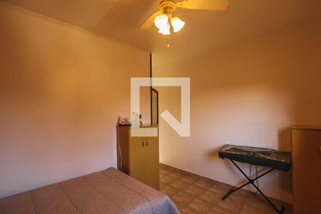 Casa à venda com 4 quartos, 354m² em Pinheirinho, Santo André