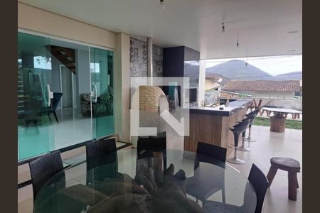 Casa à venda com 4 quartos, 500m² em Guaratiba, Rio de Janeiro