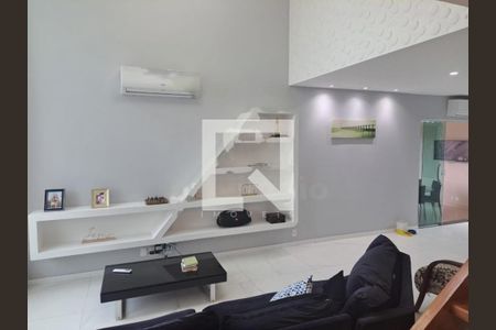 Casa à venda com 4 quartos, 500m² em Guaratiba, Rio de Janeiro