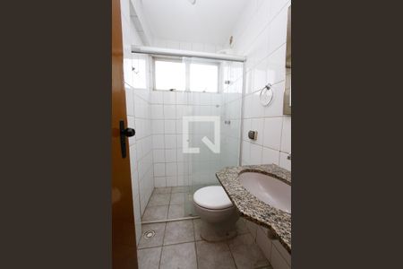Banheiro Social de apartamento para alugar com 4 quartos, 136m² em Jardim America, Belo Horizonte