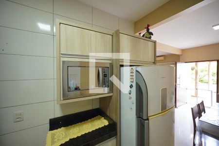 Cozinha de casa de condomínio para alugar com 3 quartos, 120m² em Ingleses do Rio Vermelho, Florianópolis