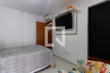 Suíte 1 de casa de condomínio à venda com 2 quartos, 100m² em Chora Menino, São Paulo