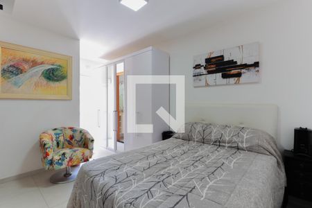 Suíte 1 de casa de condomínio à venda com 2 quartos, 100m² em Chora Menino, São Paulo