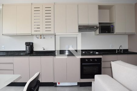 Sala/Cozinha de apartamento para alugar com 2 quartos, 65m² em Vila Azevedo, São Paulo