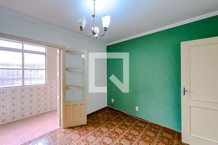 Quarto 1 de casa para alugar com 2 quartos, 70m² em Vila Bertioga, São Paulo