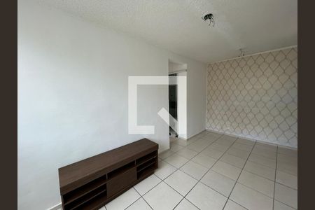 Sala de apartamento para alugar com 2 quartos, 46m² em Barros Filho, Rio de Janeiro