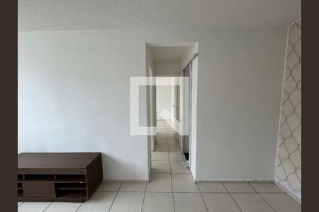 Corredor de apartamento para alugar com 2 quartos, 46m² em Barros Filho, Rio de Janeiro