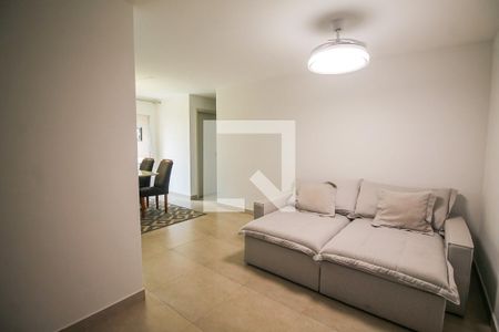 Sala de apartamento para alugar com 2 quartos, 73m² em Paraíso do Morumbi, São Paulo