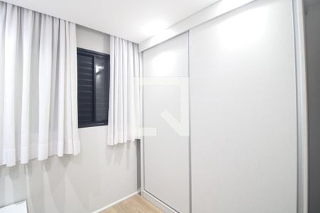 Quarto 1 de apartamento para alugar com 2 quartos, 50m² em Jardim Umuarama, São Paulo