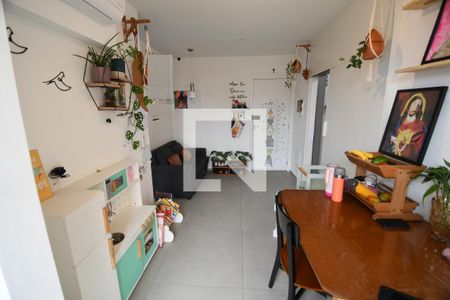 Sala de apartamento à venda com 2 quartos, 56m² em Jardim Nossa Senhora Auxiliadora, Campinas