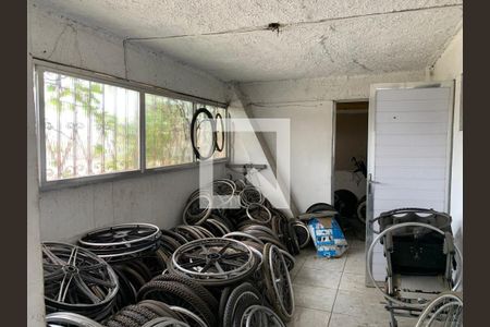 Casa à venda com 3 quartos, 500m² em Taquara, Rio de Janeiro