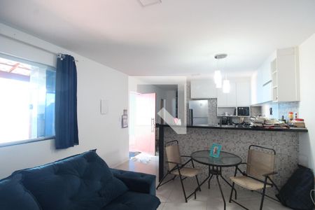 Sala de casa de condomínio à venda com 2 quartos, 170m² em Jacarepaguá, Rio de Janeiro