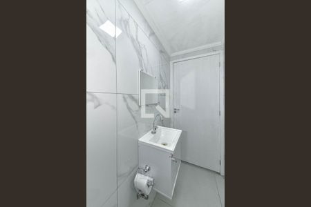 Lavabo de casa para alugar com 3 quartos, 250m² em Vila Cordeiro, São Paulo