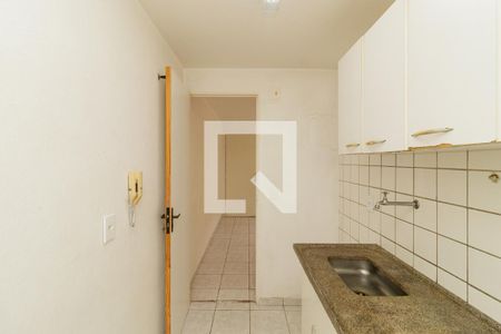 Cozinha de apartamento para alugar com 2 quartos, 47m² em Jardim Francisco Mendes, São Paulo