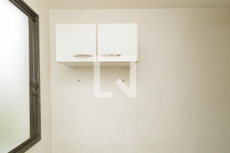 Área de Serviço de apartamento para alugar com 2 quartos, 47m² em Jardim Francisco Mendes, São Paulo