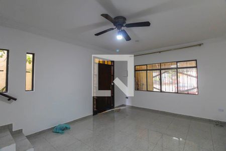 Sala de casa para alugar com 4 quartos, 140m² em Vila Portuguesa, São Paulo