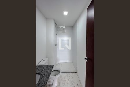 Banheiro de kitnet/studio para alugar com 1 quarto, 24m² em Ipiranga, São Paulo