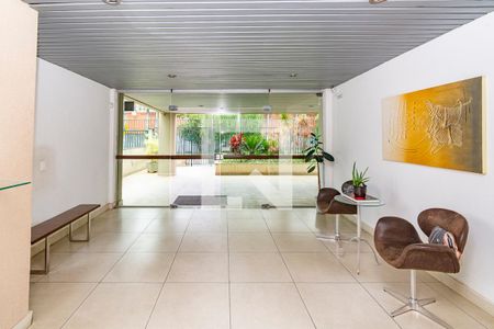 Hall de entrada de apartamento para alugar com 2 quartos, 150m² em Gutierrez, Belo Horizonte