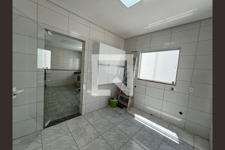 Casa à venda com 4 quartos, 250m² em Nova Petrópolis, São Bernardo do Campo