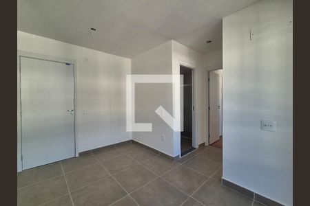 Sala  de apartamento para alugar com 2 quartos, 49m² em Recreio dos Bandeirantes, Rio de Janeiro