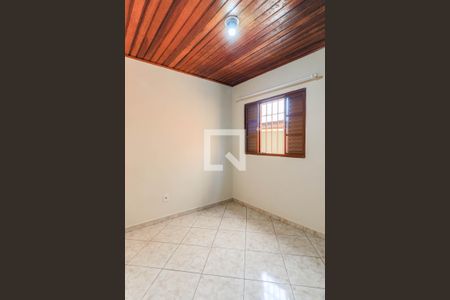 Quarto 2 de casa para alugar com 2 quartos, 60m² em Jardim São Luís, São Paulo
