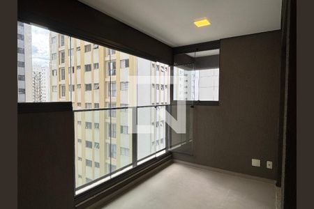 Sacada de apartamento à venda com 2 quartos, 69m² em Vila Clementino, São Paulo