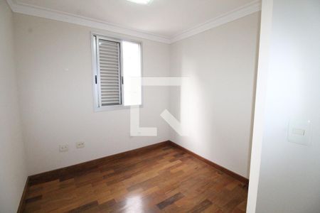 Quarto 1 de apartamento para alugar com 3 quartos, 77m² em Parque Industrial, São José dos Campos