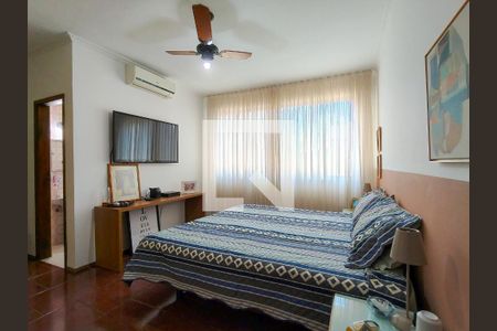 Suíte de apartamento à venda com 4 quartos, 210m² em Grajaú, Rio de Janeiro