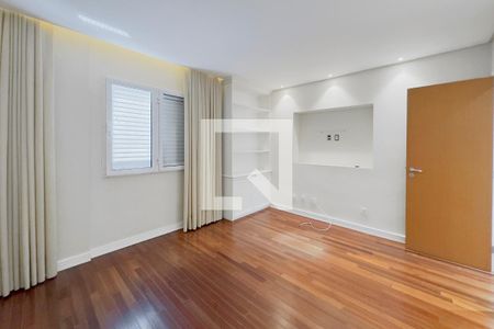 Apartamento para alugar com 3 quartos, 108m² em Jardim Paraiba, Jacareí