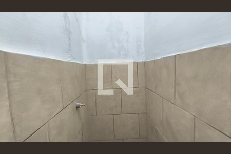 Banheiro de kitnet/studio para alugar com 1 quarto, 26m² em Ipiranga, São Paulo