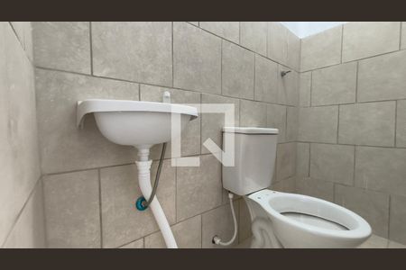 Banheiro de kitnet/studio para alugar com 1 quarto, 26m² em Ipiranga, São Paulo