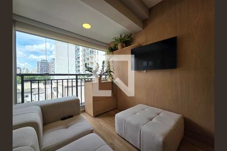 Sala de apartamento para alugar com 1 quarto, 32m² em Indianópolis, São Paulo