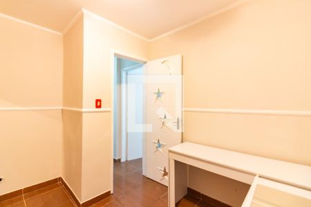 Quarto 2 de casa à venda com 3 quartos, 107m² em Jardim Roberto, Osasco