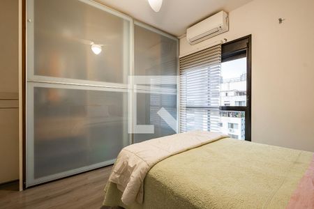 Suíte 1 de apartamento à venda com 3 quartos, 146m² em Pinheiros, São Paulo