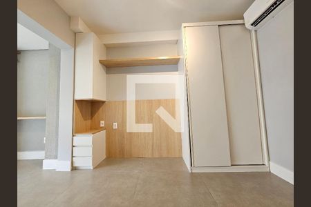 Sala/Quarto de kitnet/studio para alugar com 1 quarto, 29m² em Jardim das Acacias, São Paulo