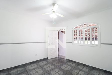 Casa à venda com 4 quartos, 253m² em Vila Medeiros, São Paulo