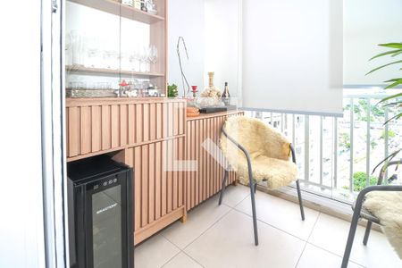 Varanda de apartamento para alugar com 2 quartos, 58m² em Água Branca, São Paulo