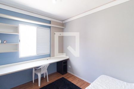 Quarto 2 de apartamento para alugar com 2 quartos, 65m² em Jardim Santa Tereza, Carapicuíba
