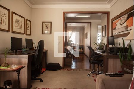 Apartamento à venda com 3 quartos, 137m² em Vila Clementino, São Paulo